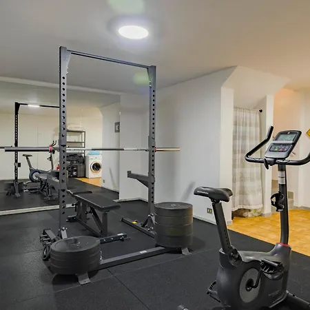 Riders Mansion 菲纳莱利古雷