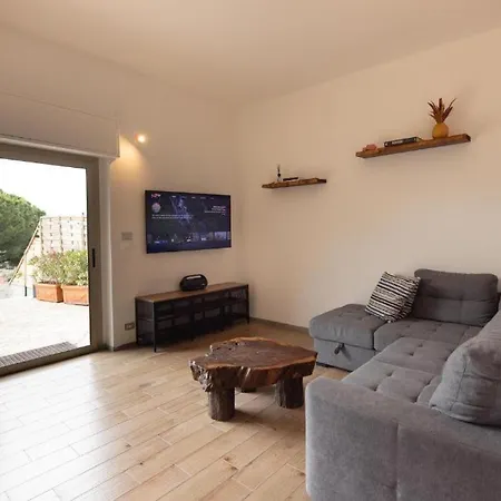 Riders Mansion 菲纳莱利古雷