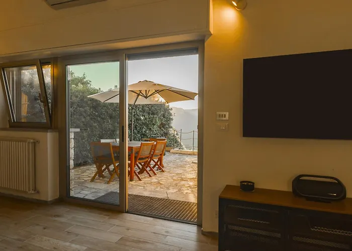 Vila Riders Mansion *