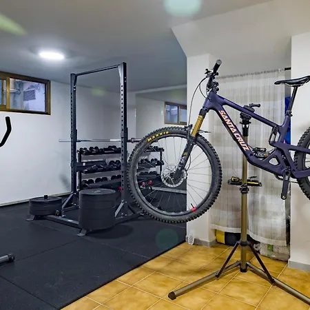 Riders Mansion