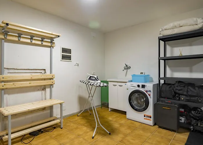 Riders Mansion Villa *